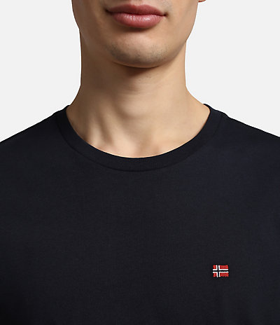Salis Short Sleeve T-shirt 4