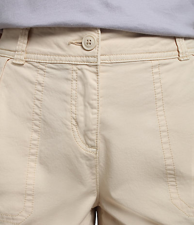 Pantaloni Bermuda Nurin