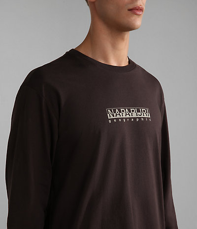 Box Long Sleeve T-Shirt 4