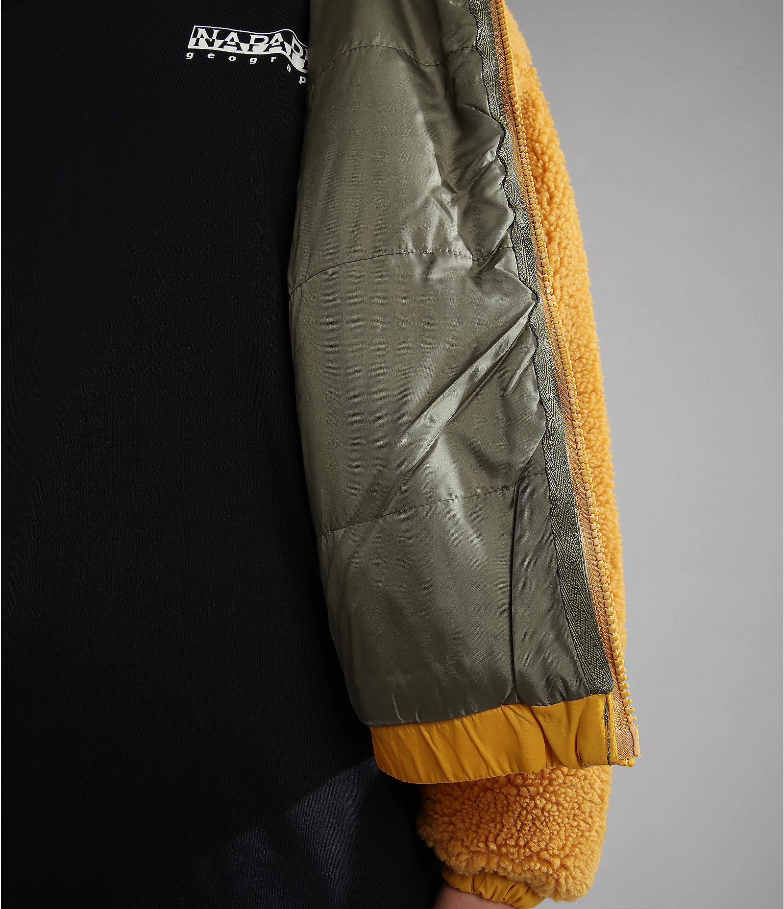 Harness Short Jacket | Napapijri | official store Harness Short Jacket | Napapijri | official store