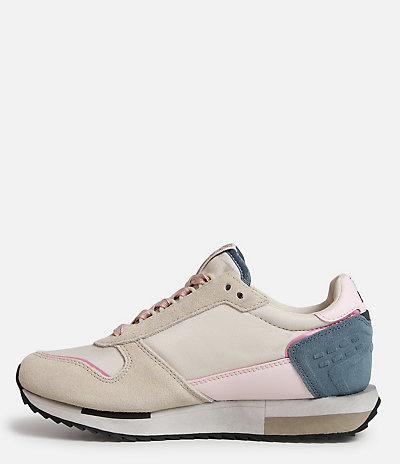 Vicky trainers 5