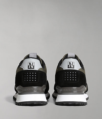 Cosmos Sneakers Schuhe Pun 3