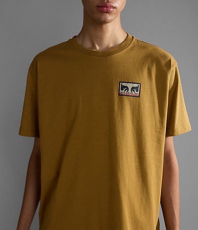 T-Shirt con stampa grafica Napapijri x Obey 5